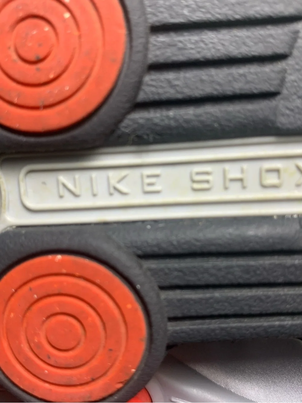 Youth Nike Shox Sneakers (Size 5Y US) Great Condition